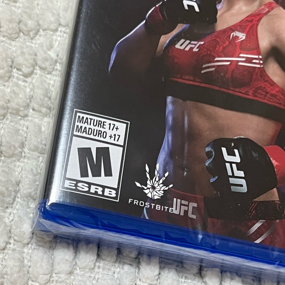 ๐ฅNew UFC 5 for PS5 (SEALED)๐ฅ - Picture 6 of 8